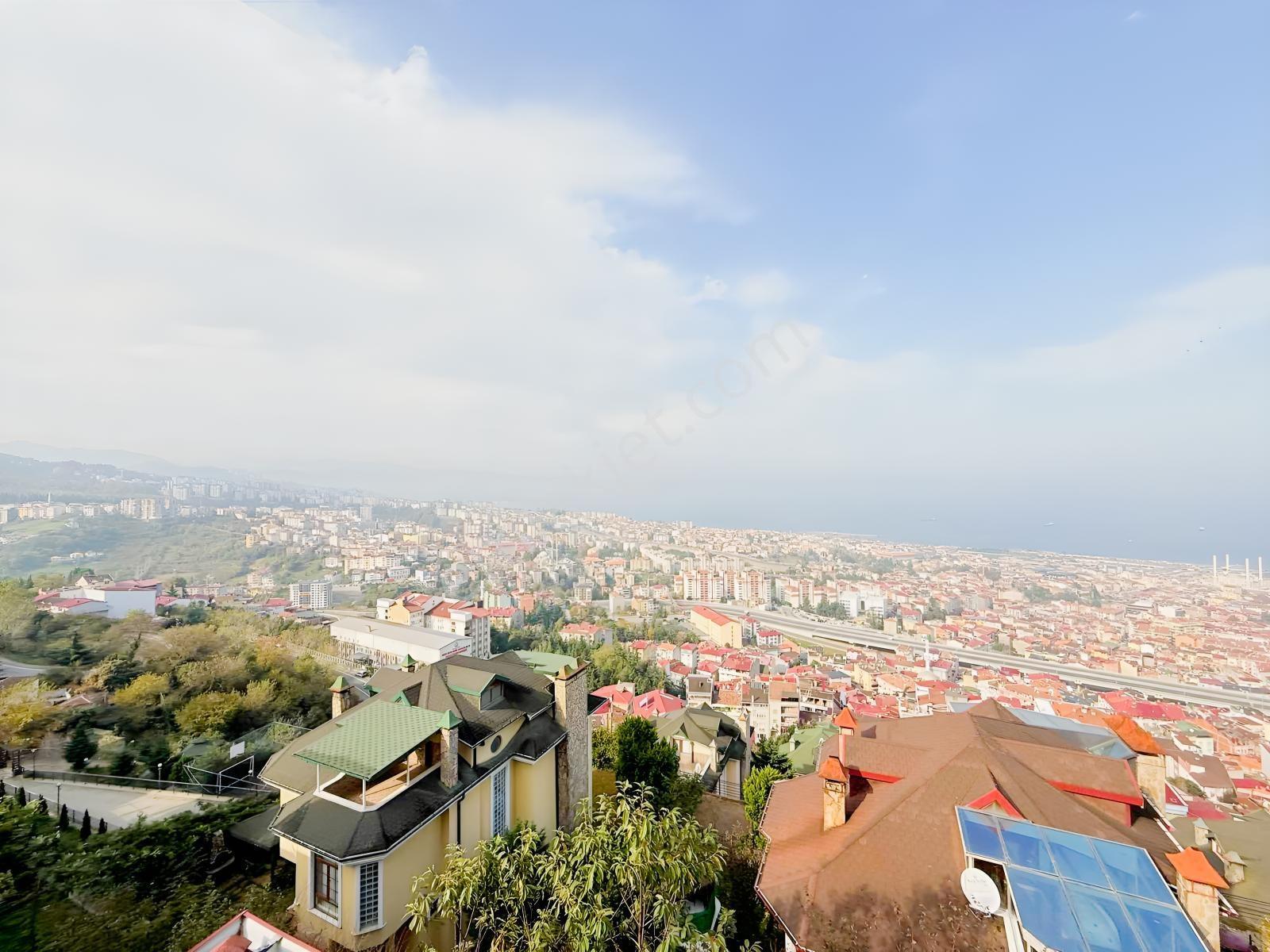 Trabzon Merkezde Manzaralı Villa - Görsel 14