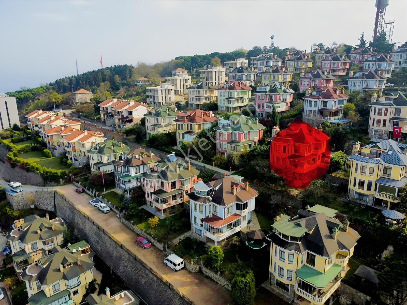 Trabzon Merkezde Manzaralı Villa - Görsel 12