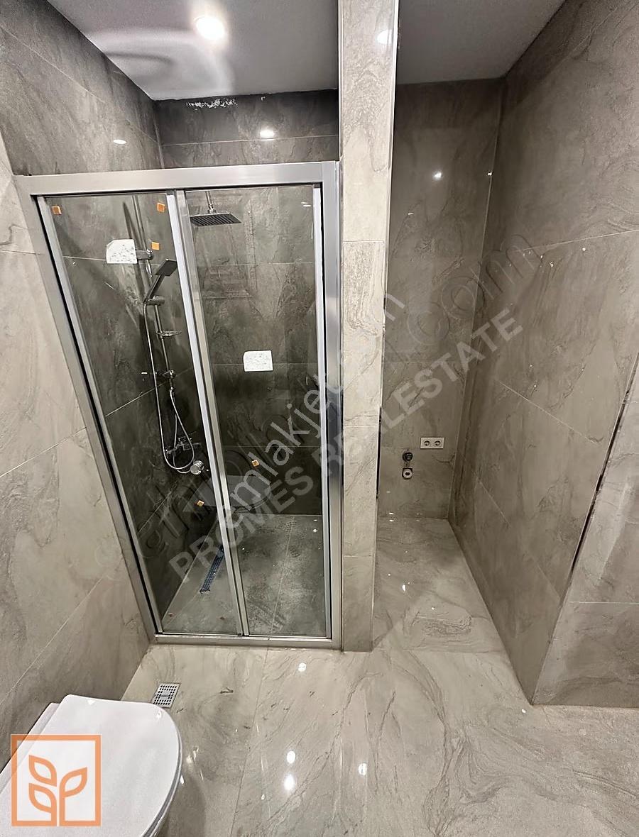 Çekmeköy Çatalçeşme Geniş Sıfır Bina Kiralık 2+1 - Görsel 2