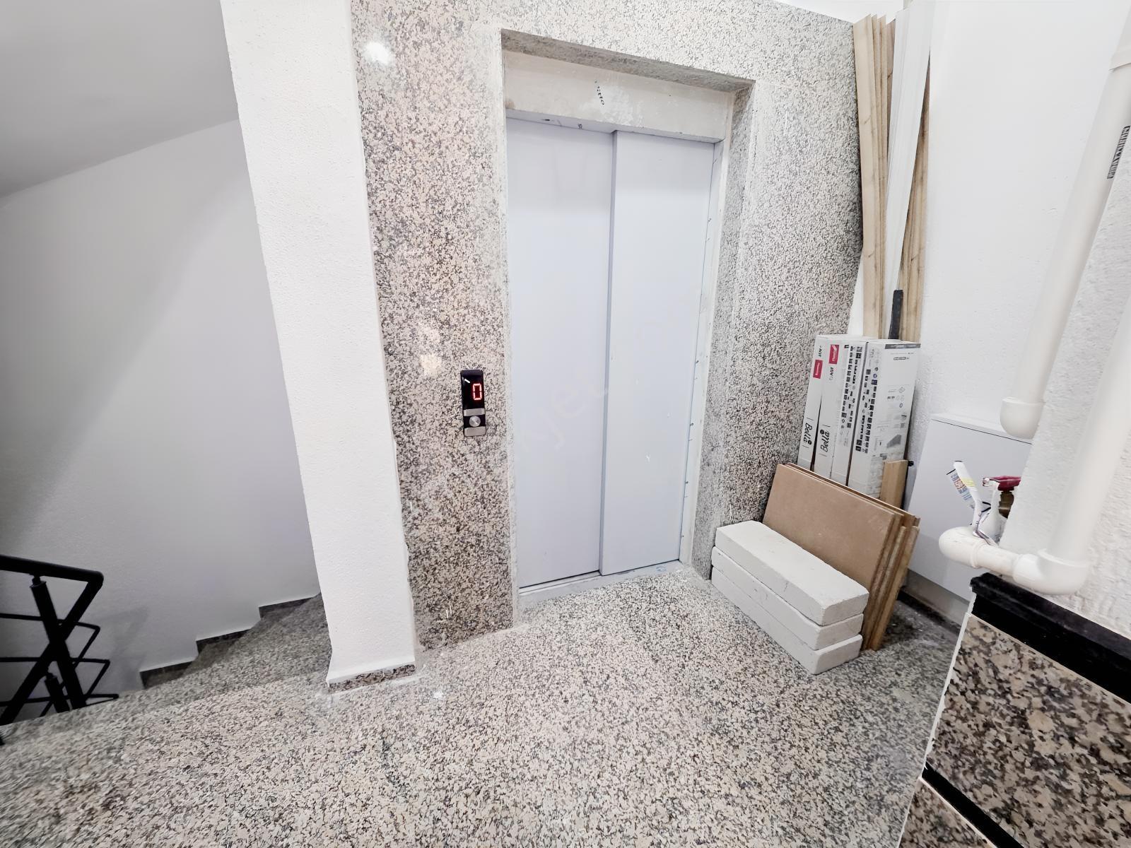 Mimar Emlak'tan Satılık 3+3 Çatısı Yüksek 200m² Dubleks - Görsel 27