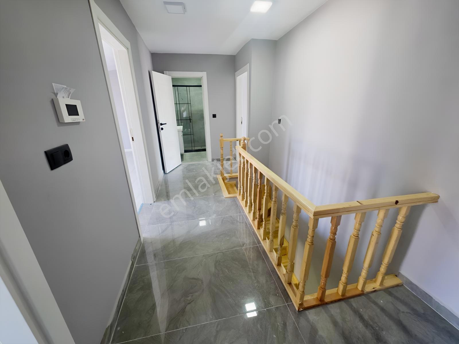 Mimar Emlak'tan Satılık 3+3 Çatısı Yüksek 200m² Dubleks - Görsel 24