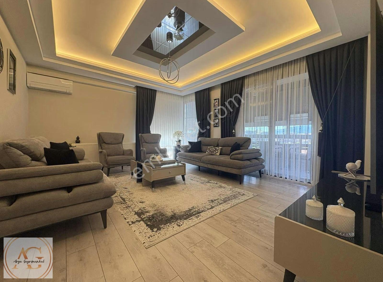 Arya'dan Kazdağları Manzaralı, Eşyalı 4+1 Dubleks Daire - Görsel 15