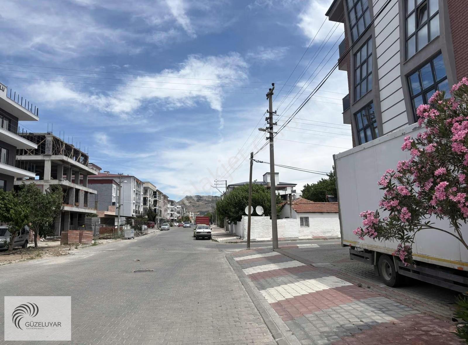 Atatürk Mahallesinde Kiralık 3+ Daire - Görsel 3