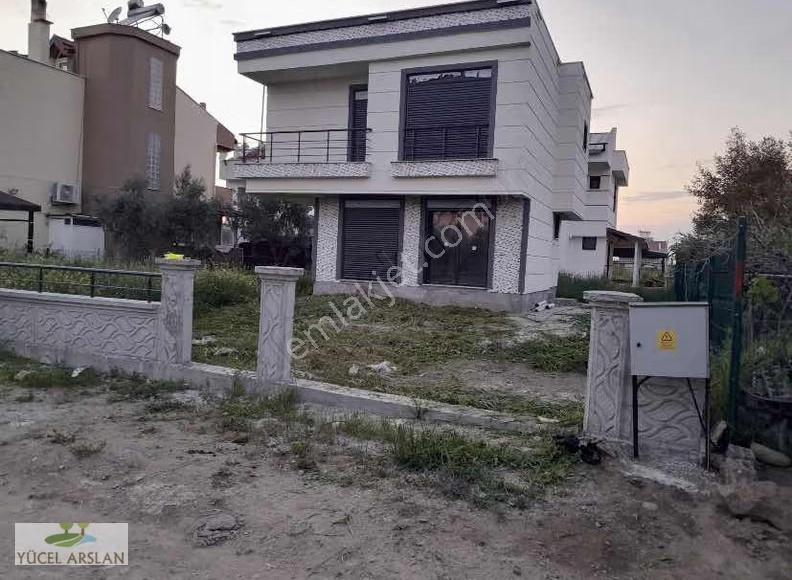İzmir Dikili Salihler Altında Satılık 3+1 Sıfır Villa