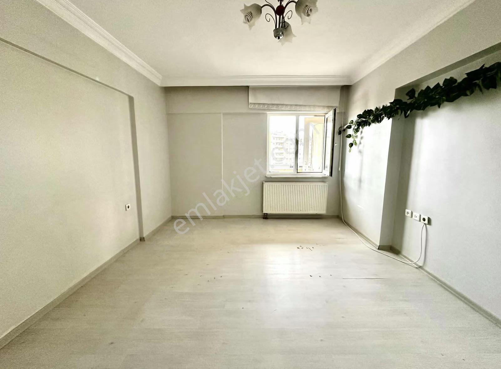 Dialog Piramitten Site İçi Komple Yenilenmiş 3+1 Kiralık Daire - Görsel 11