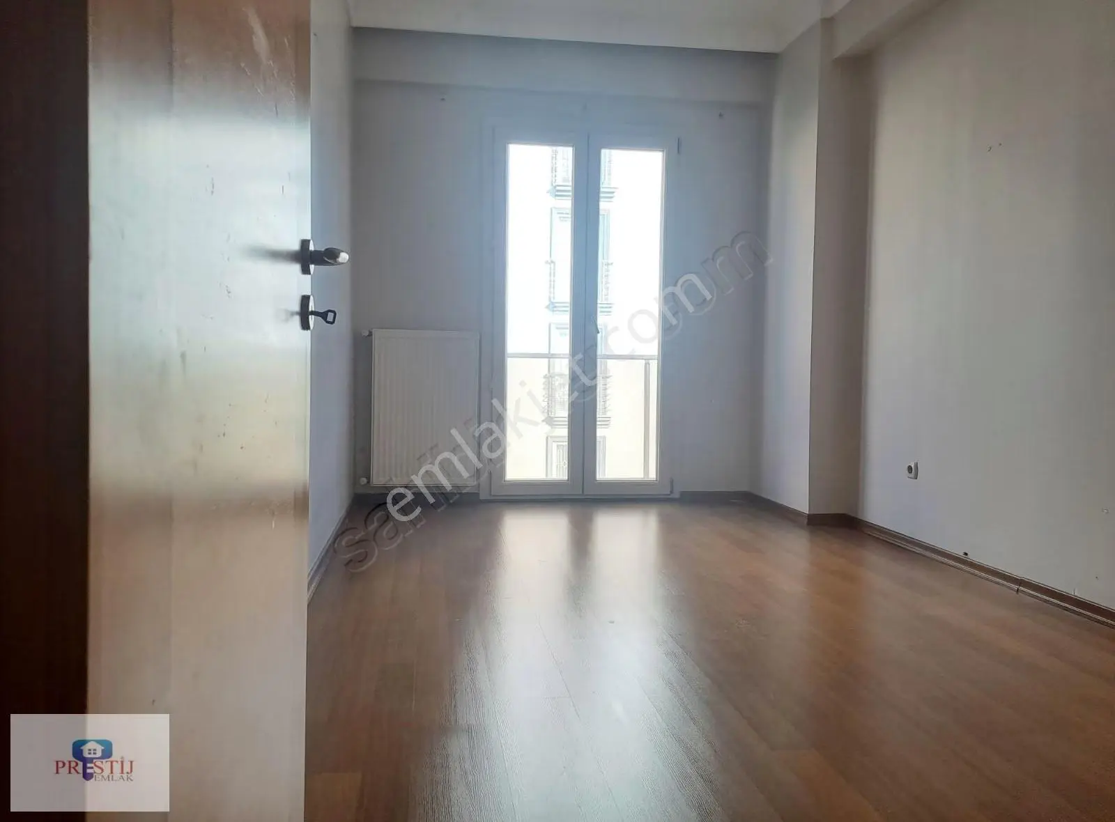 Şerifali Mah. Elalmış Cad.güvenlikli Sitede Geniş Ferah Daire - Görsel 5