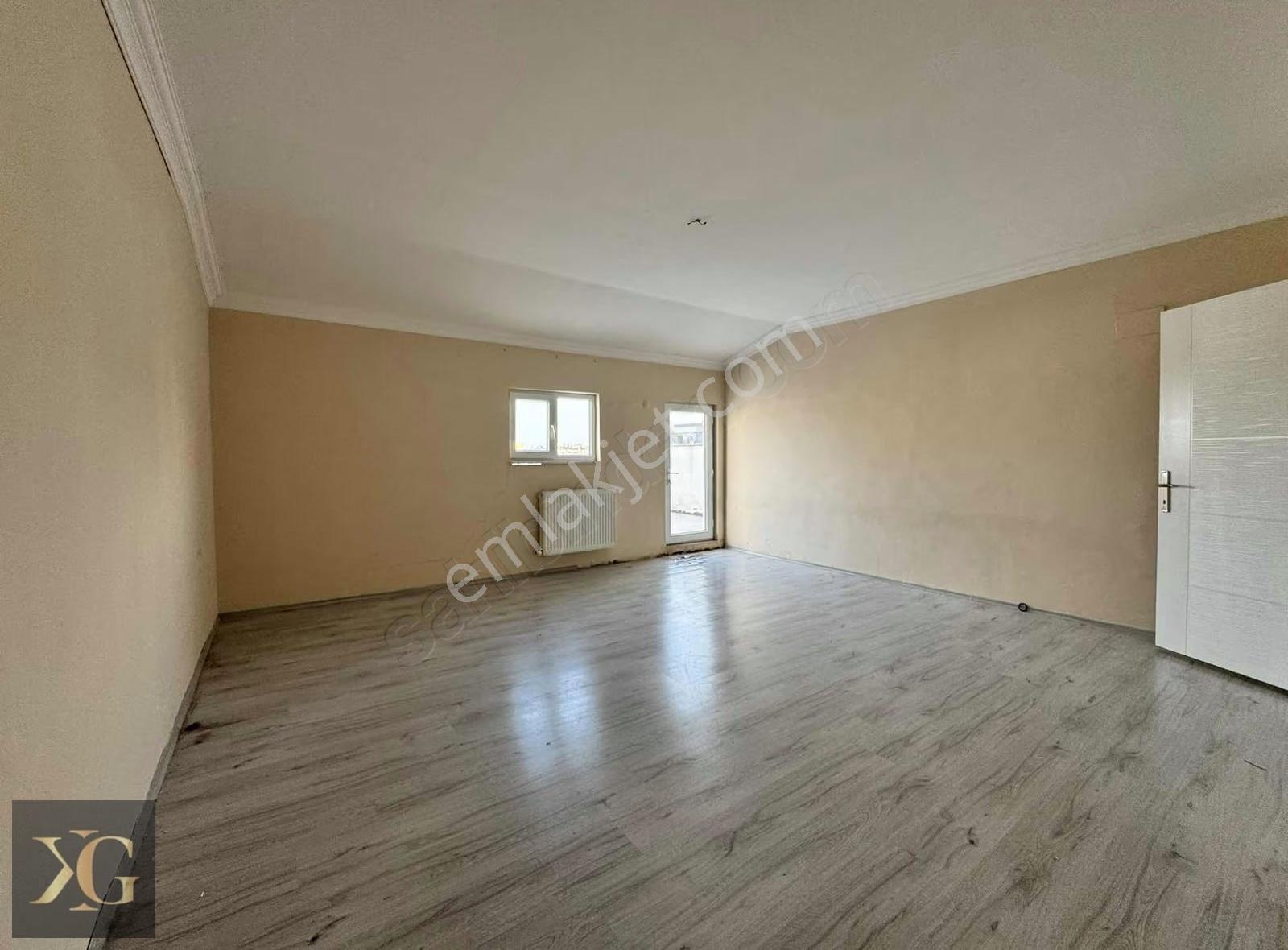 Pruvadan Görüklede 3+1 Ayrı Mutfak Aile Binasında Satılık Daire - Görsel 3