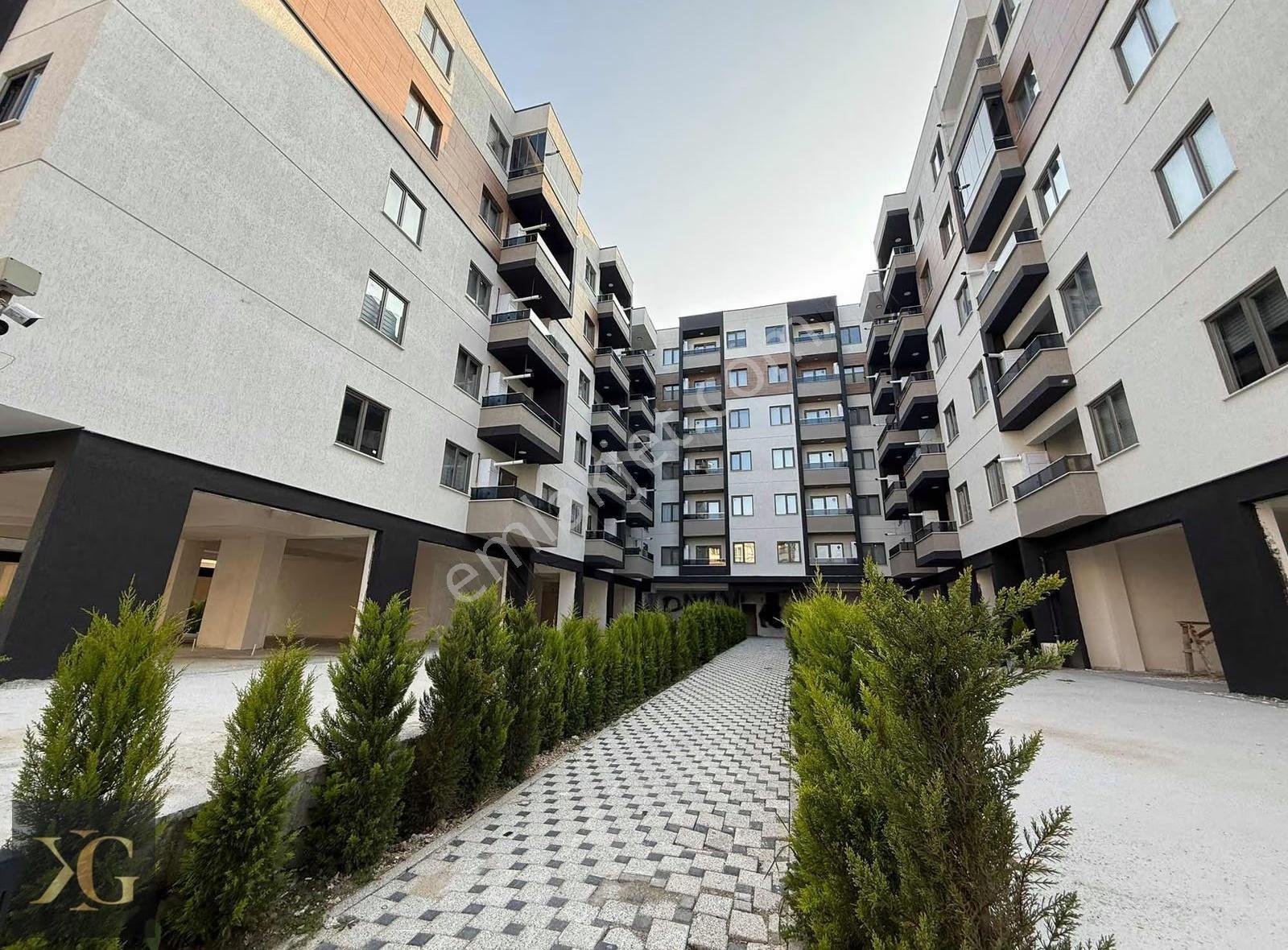 Pruva'dan Merkezi Konumda Sıfır Projede 2+1 Eşyalı Satılık Daire
