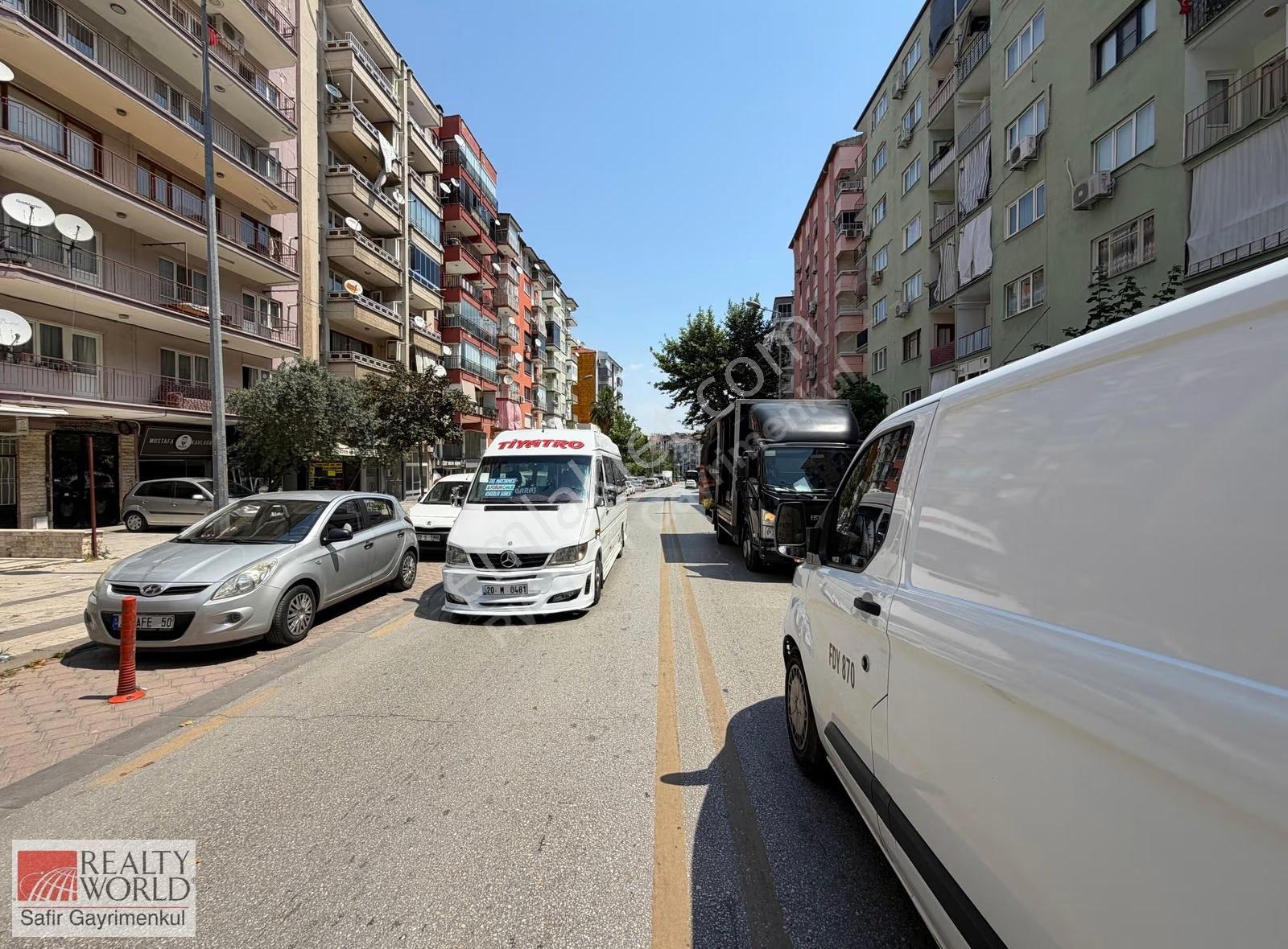 İnönü Caddesi Şehrin Merkezinde Kiralık 2+1teraslı Asansörlü - Görsel 18
