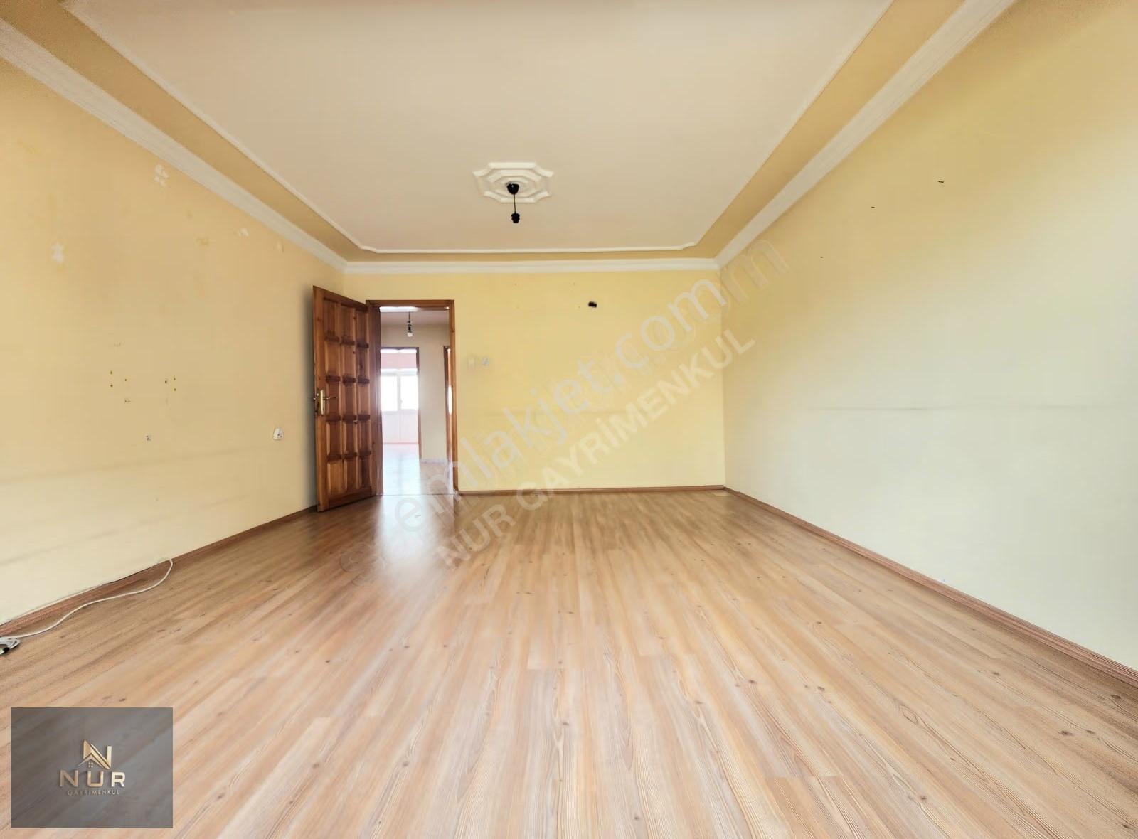 Bayraklı Tepekule Mah. 2+1 Doğalgazlı Kiralık Daire - Görsel 3
