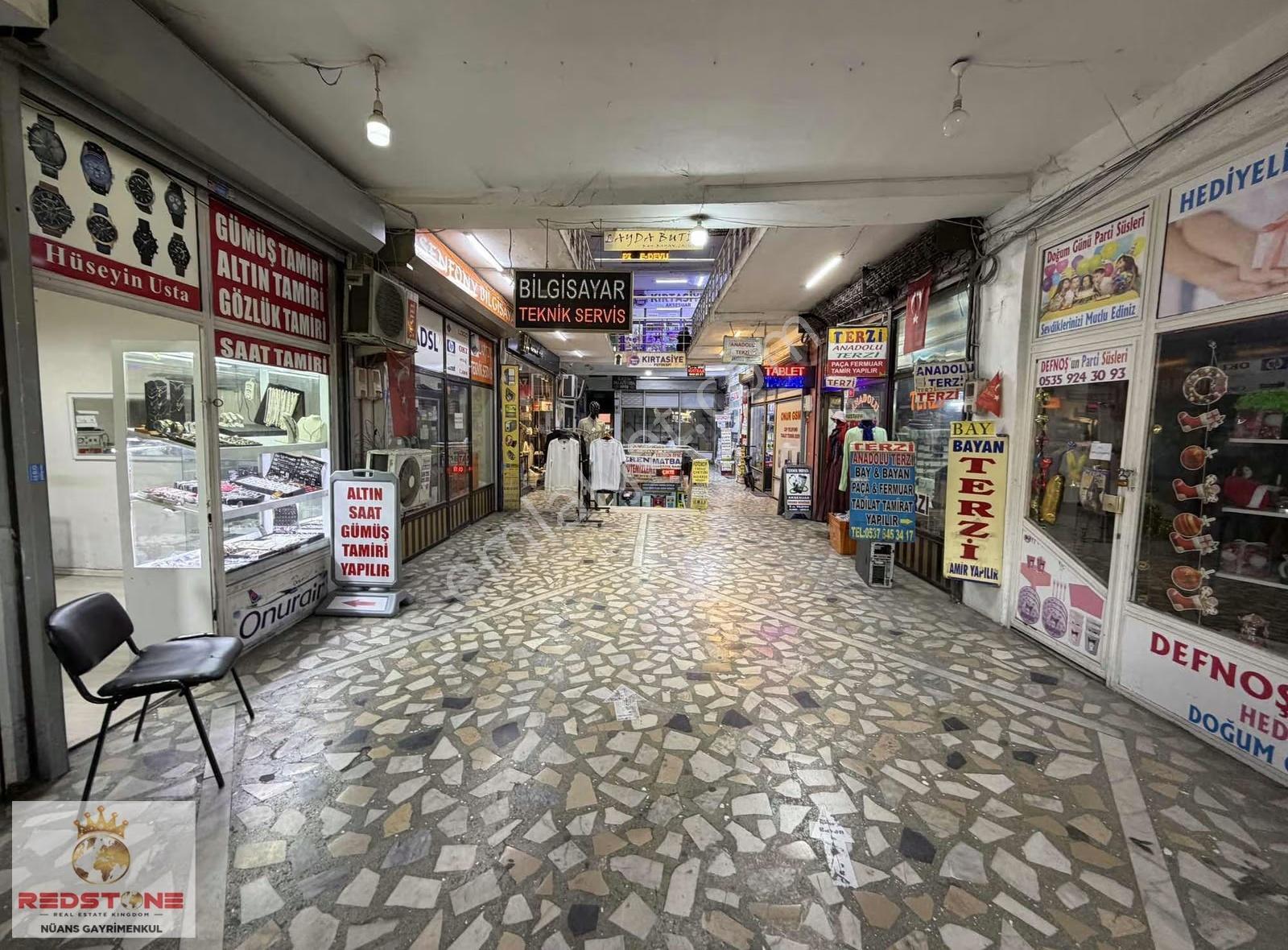 Halkalı Meydanda İşlek Cadde Üzeri 180 M2 Kiralık Dükkan - Görsel 5