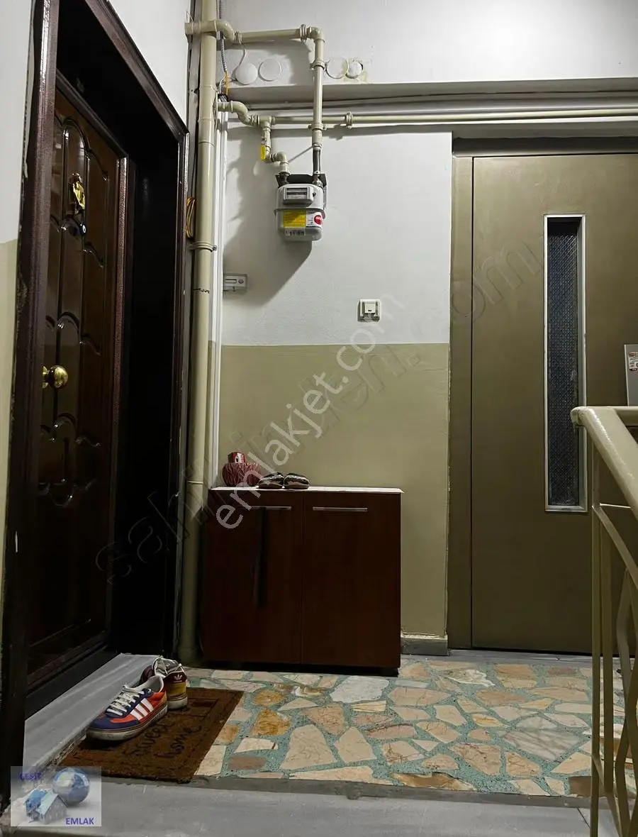 Çeşit Emlak Haznedar Mah De 3+1 120m2 1.kat Satılık Daire - Görsel 4