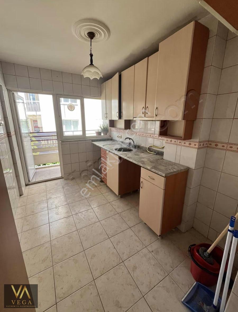 Çarşı'nın Göbeğin De Satılık Daire - Görsel 10