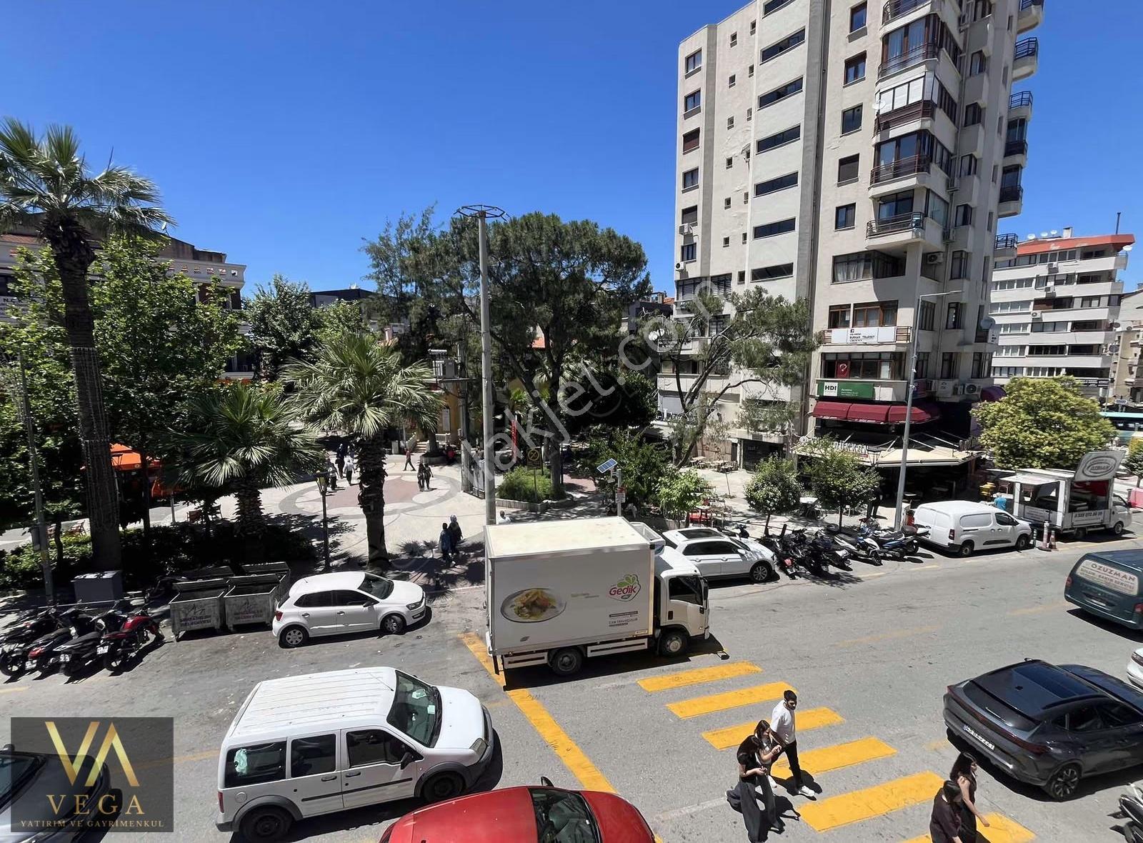 Çarşı'nın Göbeğin De Satılık Daire - Görsel 6