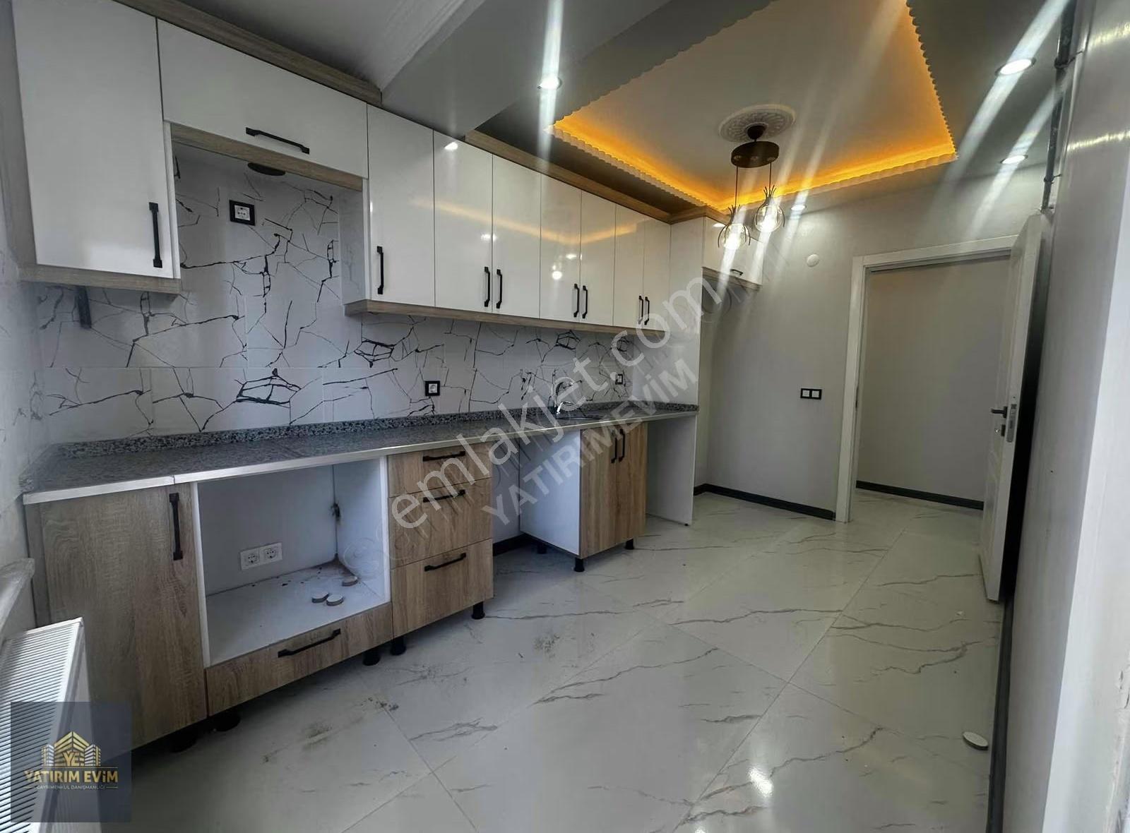 Eminevim Fuzulevime Uygun Ara Kat Geniş 3+1 Daire Fırsatı