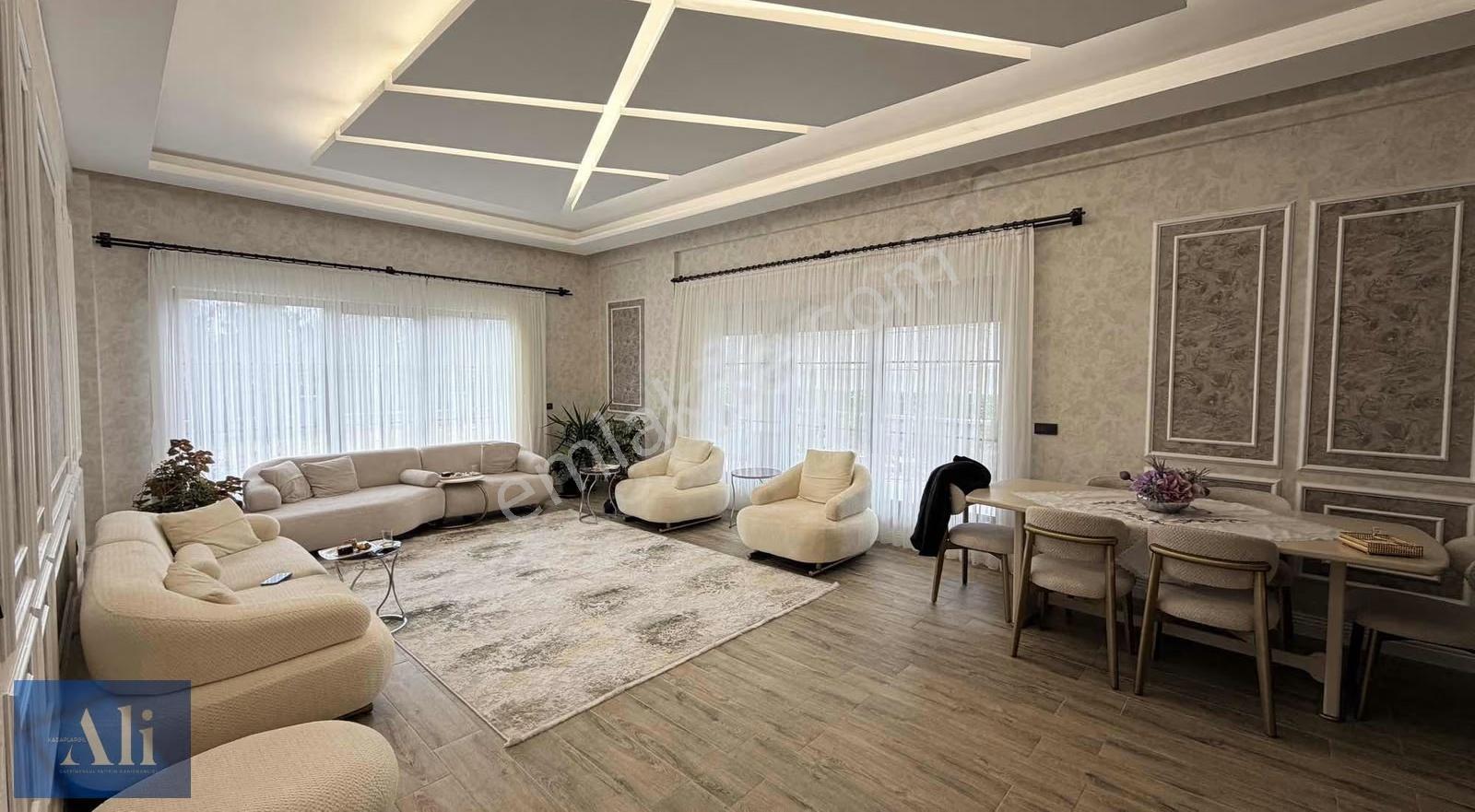 Ali Kasaplargil'den Karahüyük Mahallesin'de Geniş Villa - Görsel 25