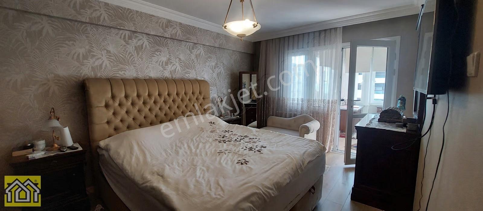 Mithatpaşa Cd. Üzeri 280 M² Kış Bahçeli, Otoparklı,masrafsız 4+1 - Görsel 12