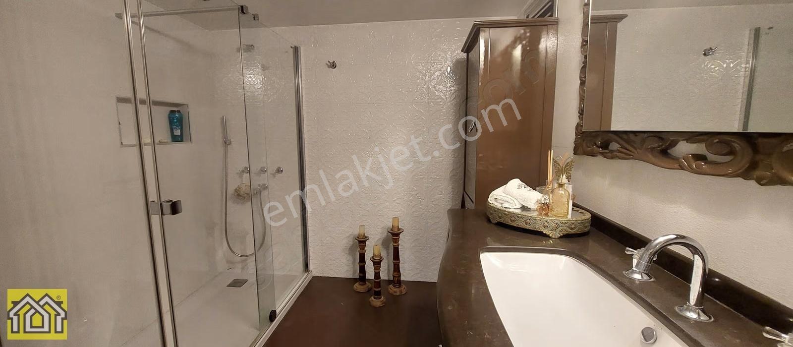 Mithatpaşa Cd. Üzeri 280 M² Kış Bahçeli, Otoparklı,masrafsız 4+1 - Görsel 11