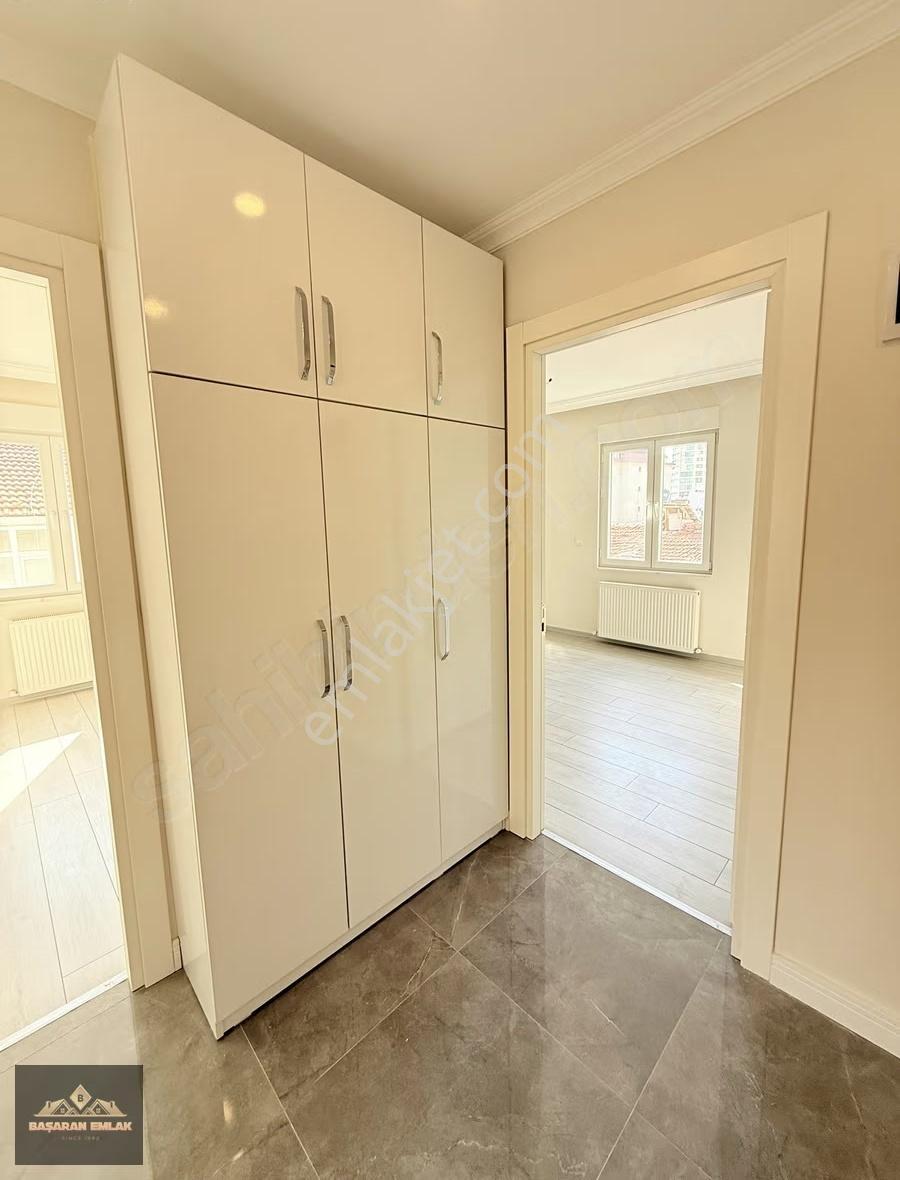 Altayçeşme Yüzevler Çarşı İçerisinde Yeni Bina 3+1 Kiralık Daire - Görsel 7