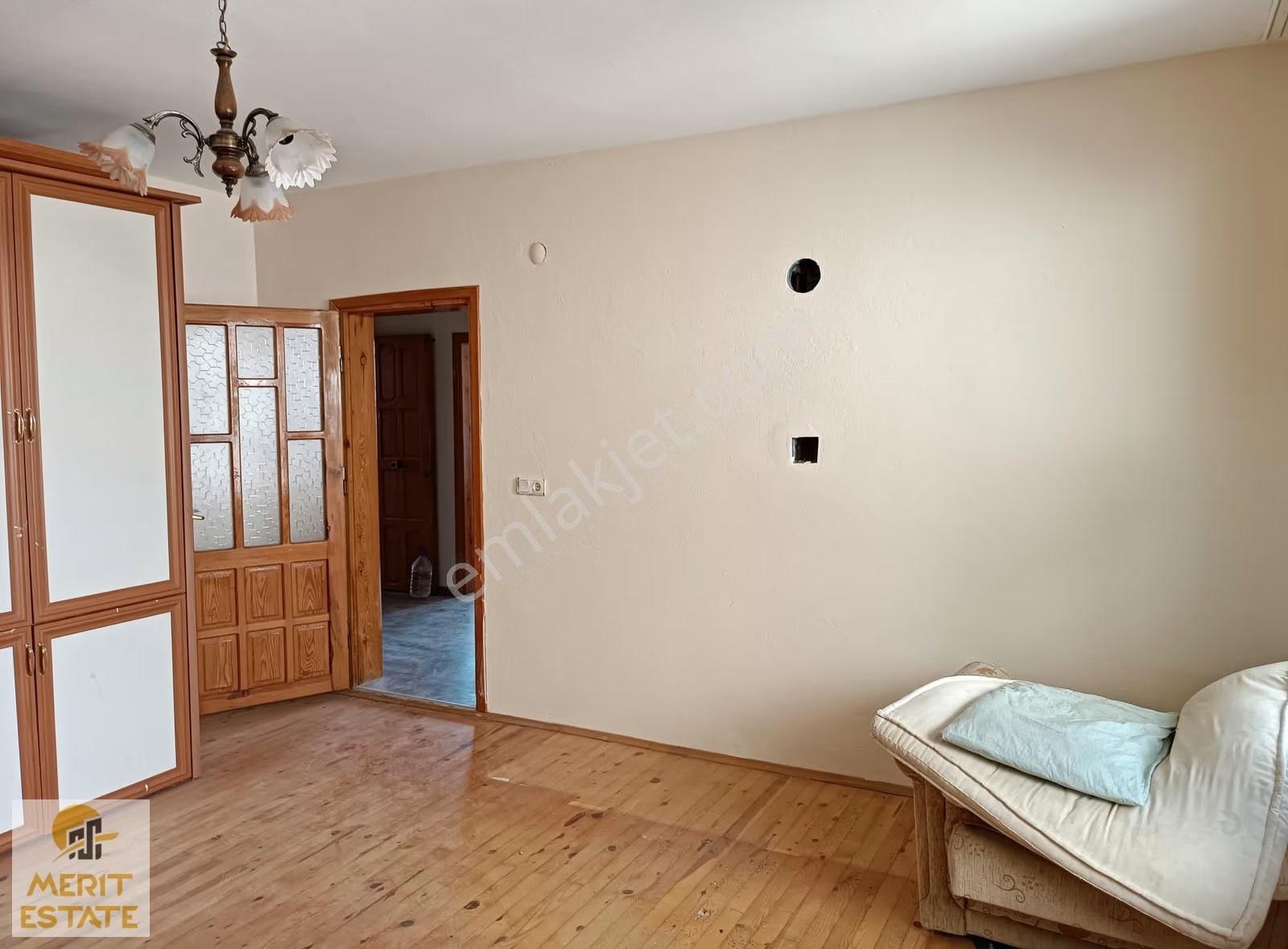 Kestel Yaylalı Mah. Müstakil Kiralık 2+1 Ayrı Mutfak Ev - Görsel 12