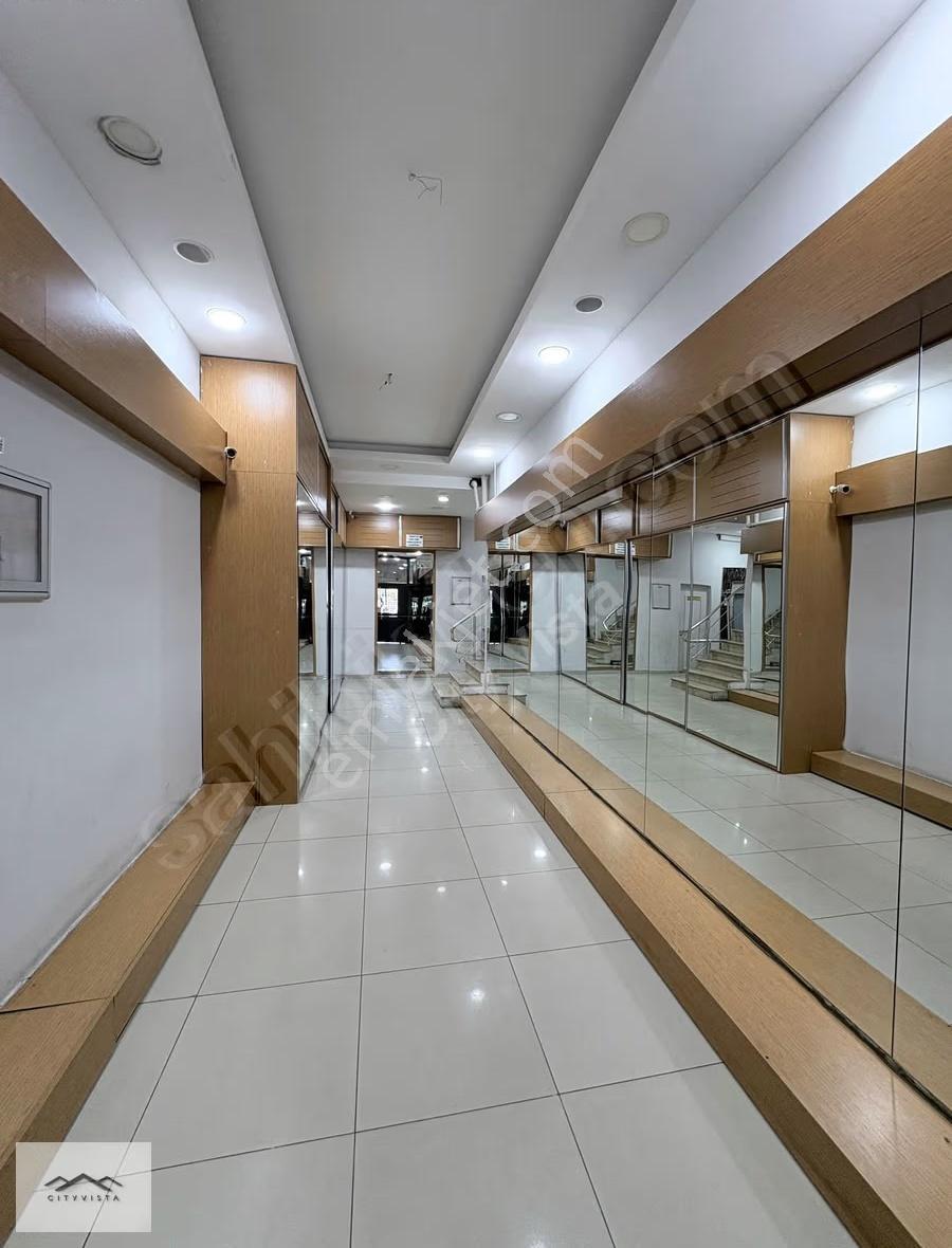 Beylikdüzü Beykent Çarşı'da Full Eşyalı Kiralık 100m2 2+1 Daire - Görsel 23