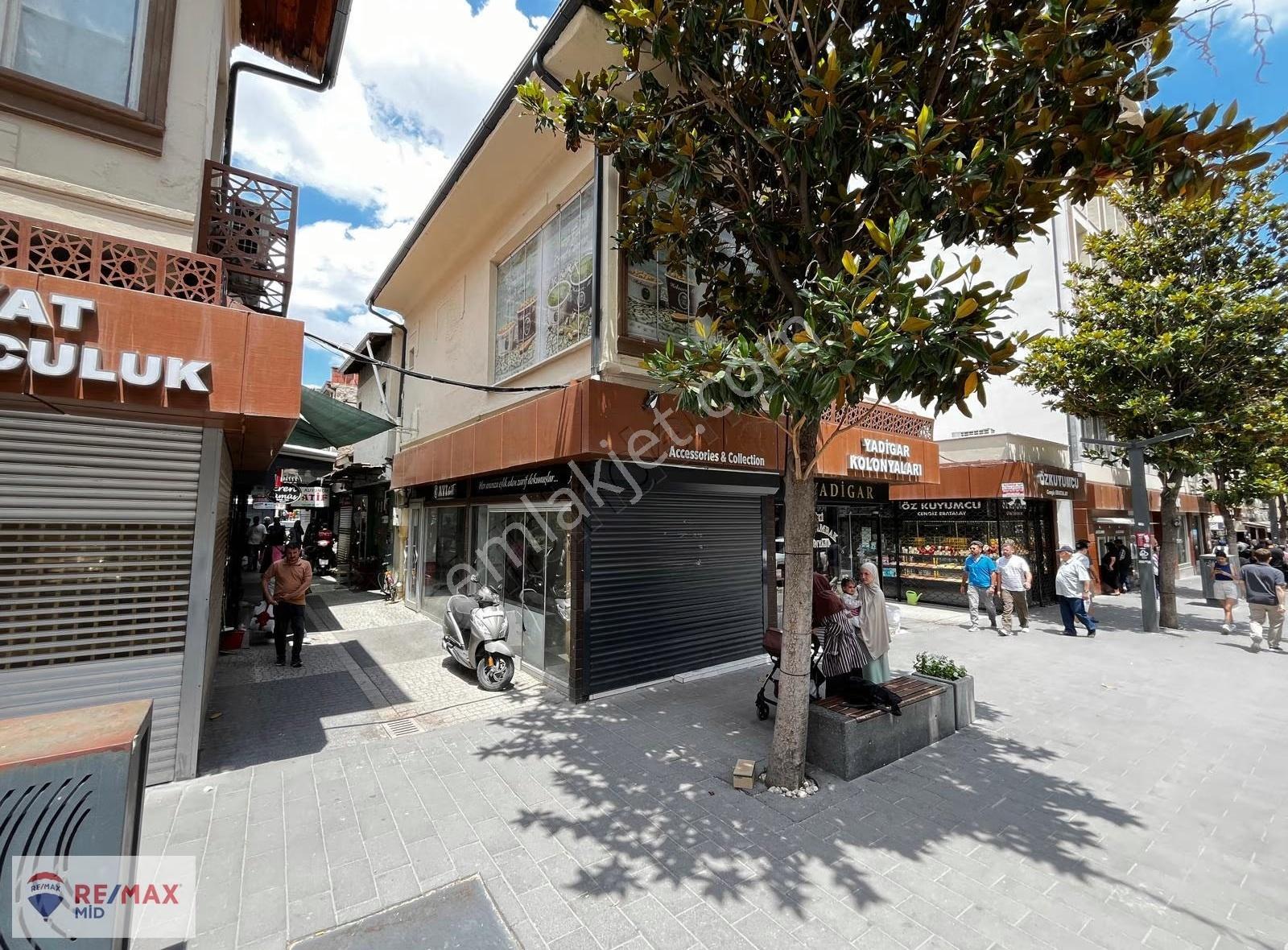 Balıkesirin En Güçlü Ticari Noktasında Kiralık Dükkan
