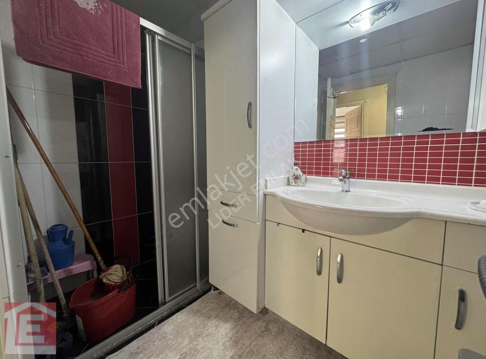 Pınar Mahallesinde 4+1 Kilerli Çift Banyo Geniş Oturumiskanlı - Görsel 8