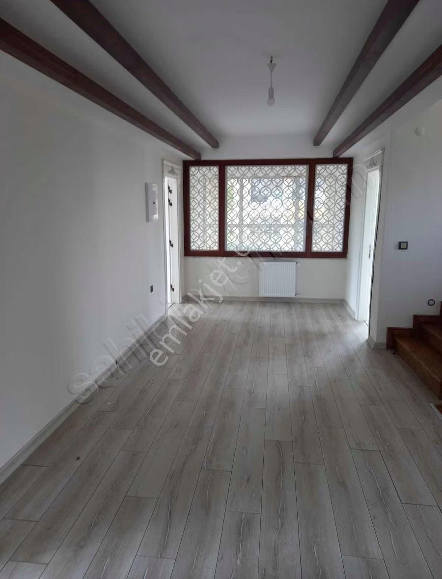 Hisarcıkta 750m2 Arsalı Ultra Lüks 5+1 Satılık Villa - Görsel 7