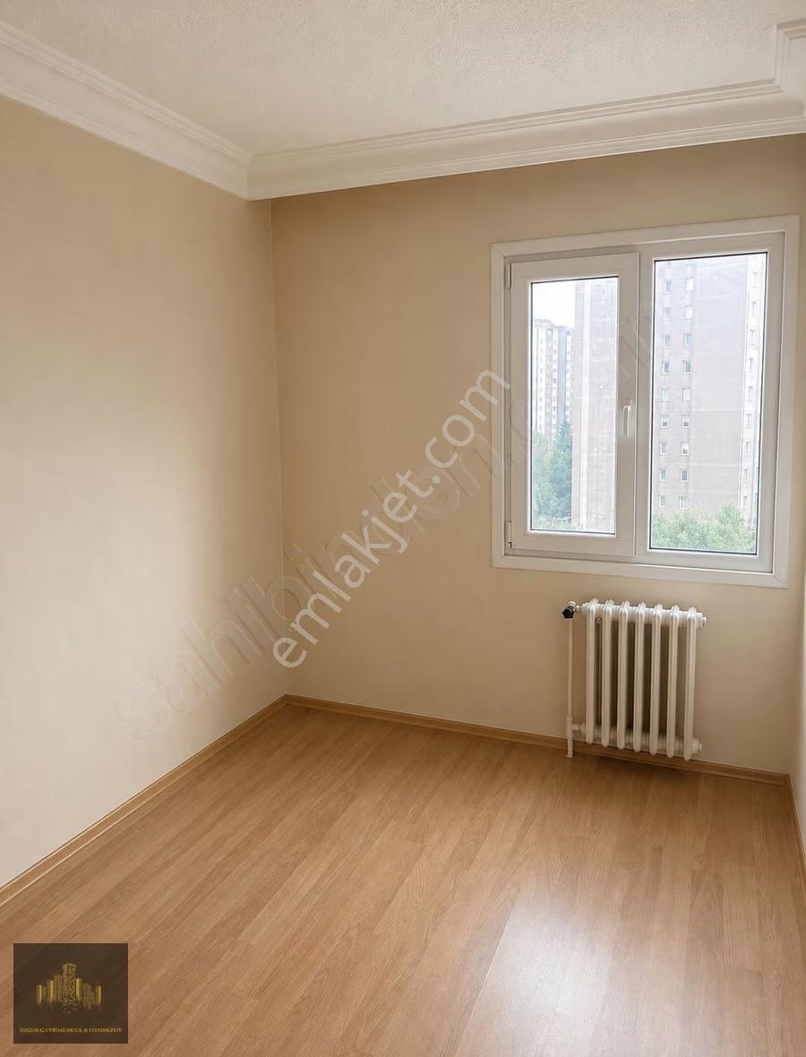 Özgür'den Büyükşehir Mah. A-18a Da 2+1 Kiralık - Görsel 3