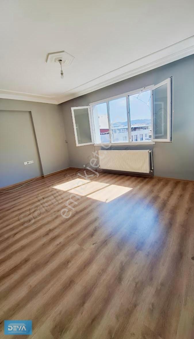 Gediz Segi Yolunda Arakat 2+1 Kiralık Daire
