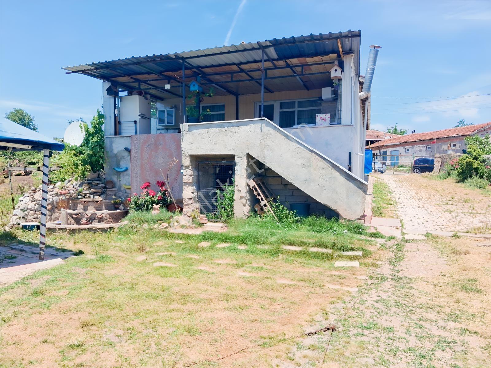 Arslan Gayrimenkul'den, Belen Köyü'nde 795m2 İmarlı, Müstakil Ev - Görsel 2