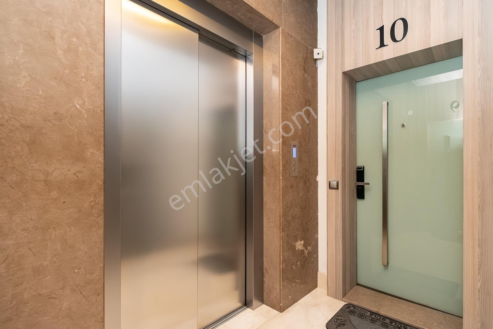 Yalımpark'da Denize Sıfır 4+1 Lüks Satılık Daire - Görsel 28