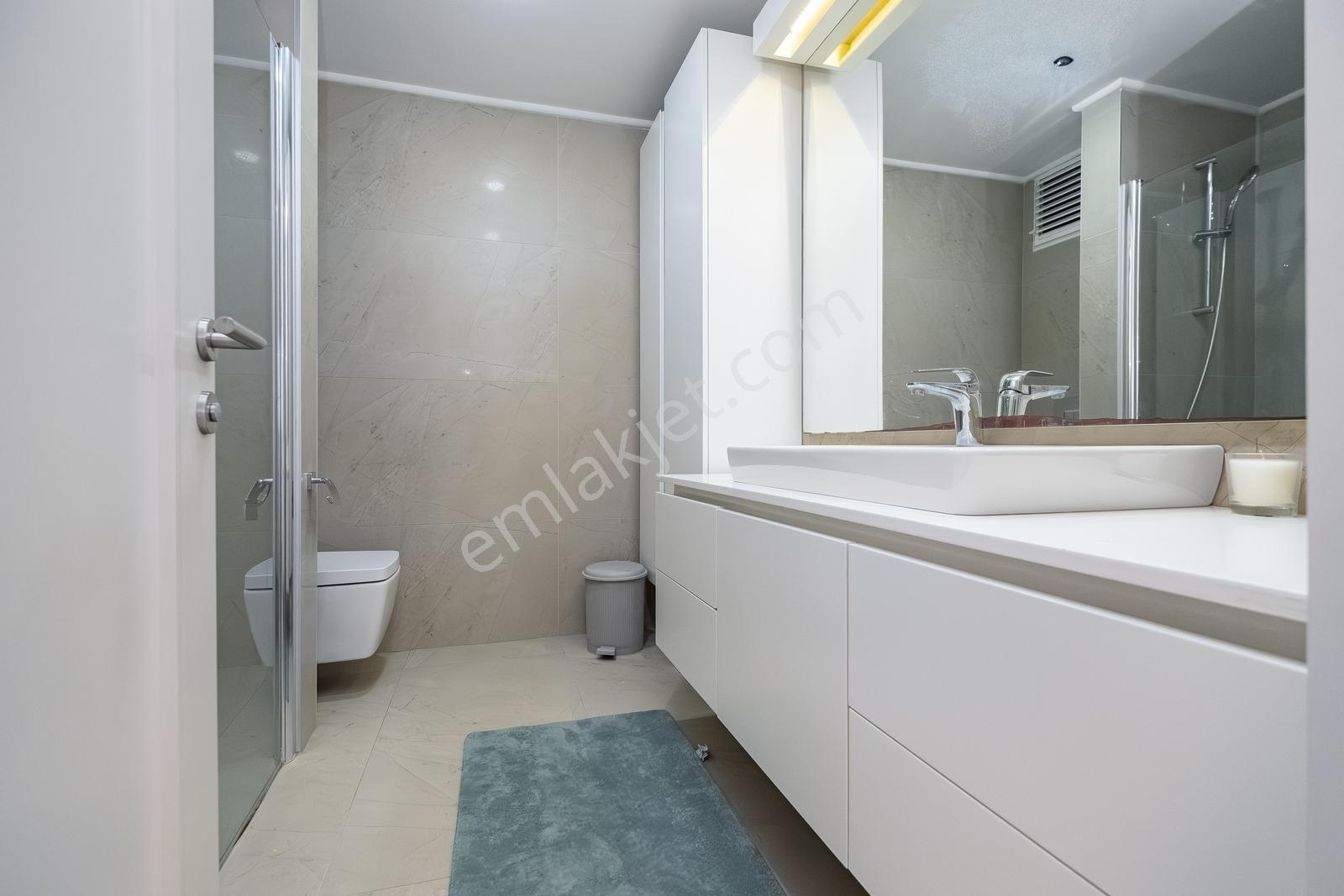 Yalımpark'da Denize Sıfır 4+1 Lüks Satılık Daire - Görsel 7