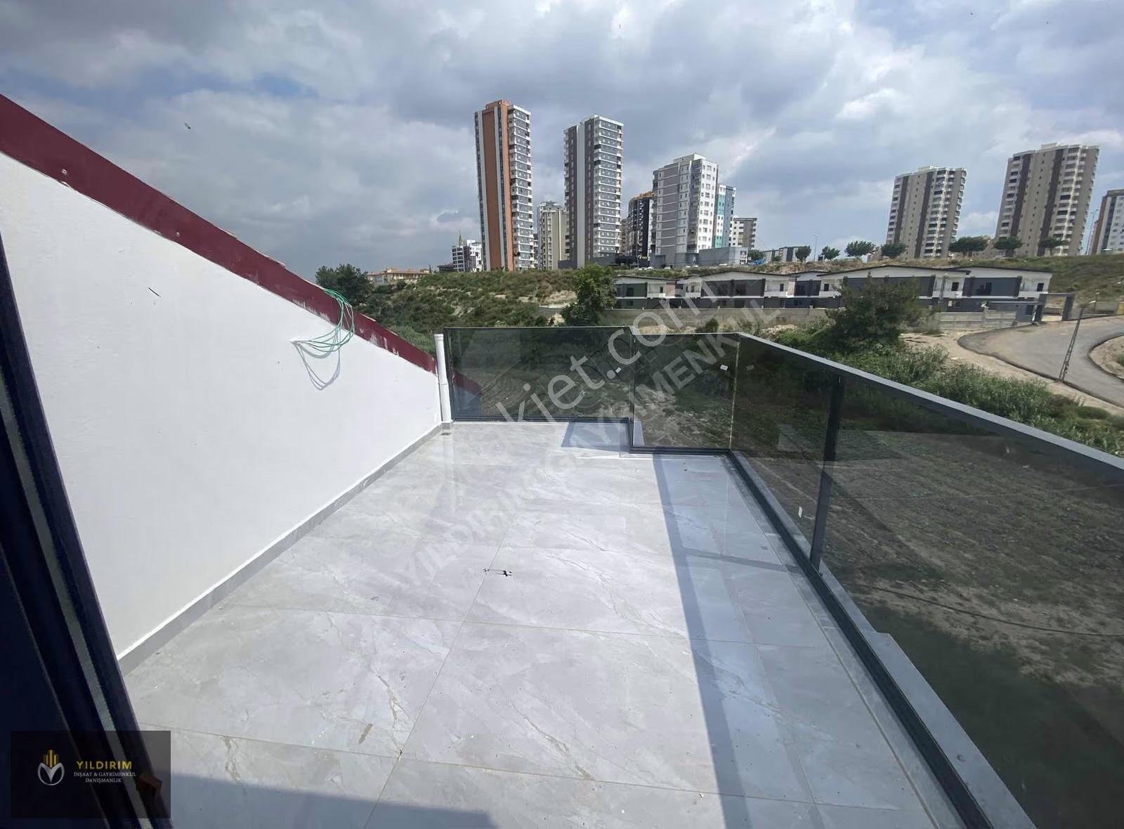 Gültepede 815 M² Arsa İçinde Lüks Villa | 7+3 | 3 Aya Teslim - Görsel 10
