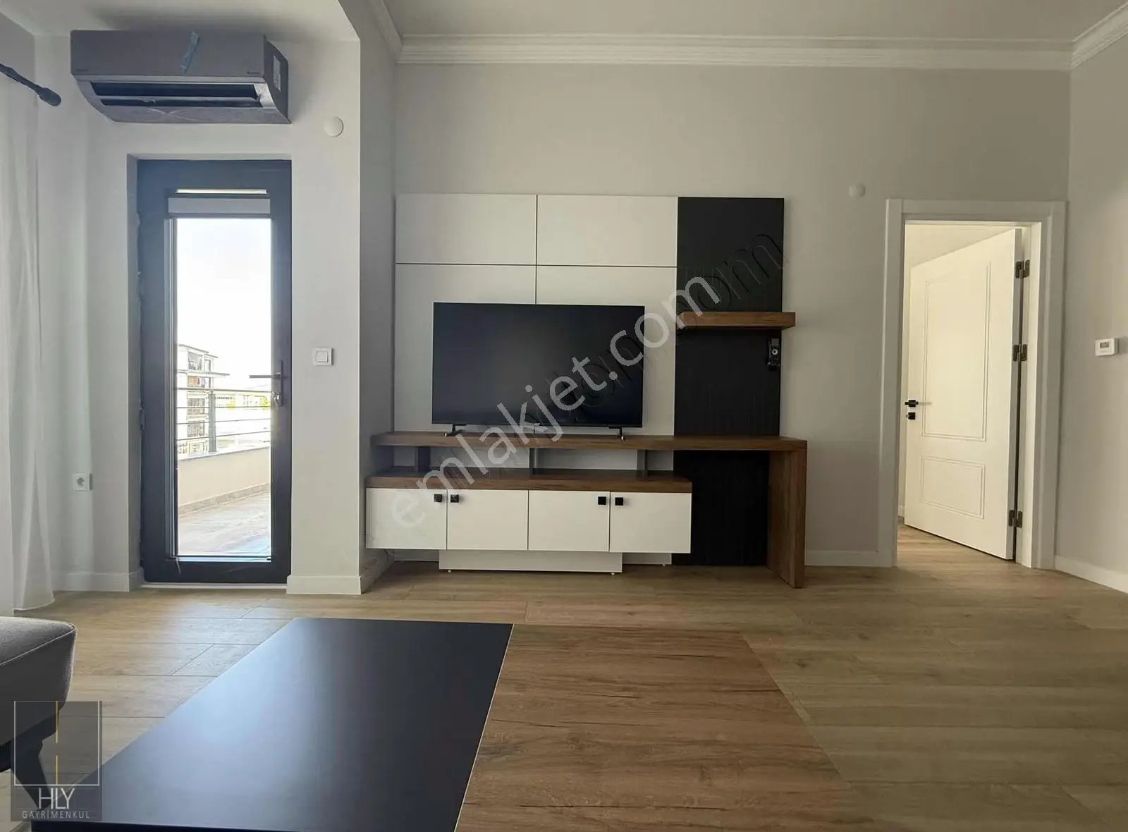 Hly Gayrimenkulden Gop'ta Sıfır Arakat Lüks Eşyalı Kiralık 1+1 - Görsel 7