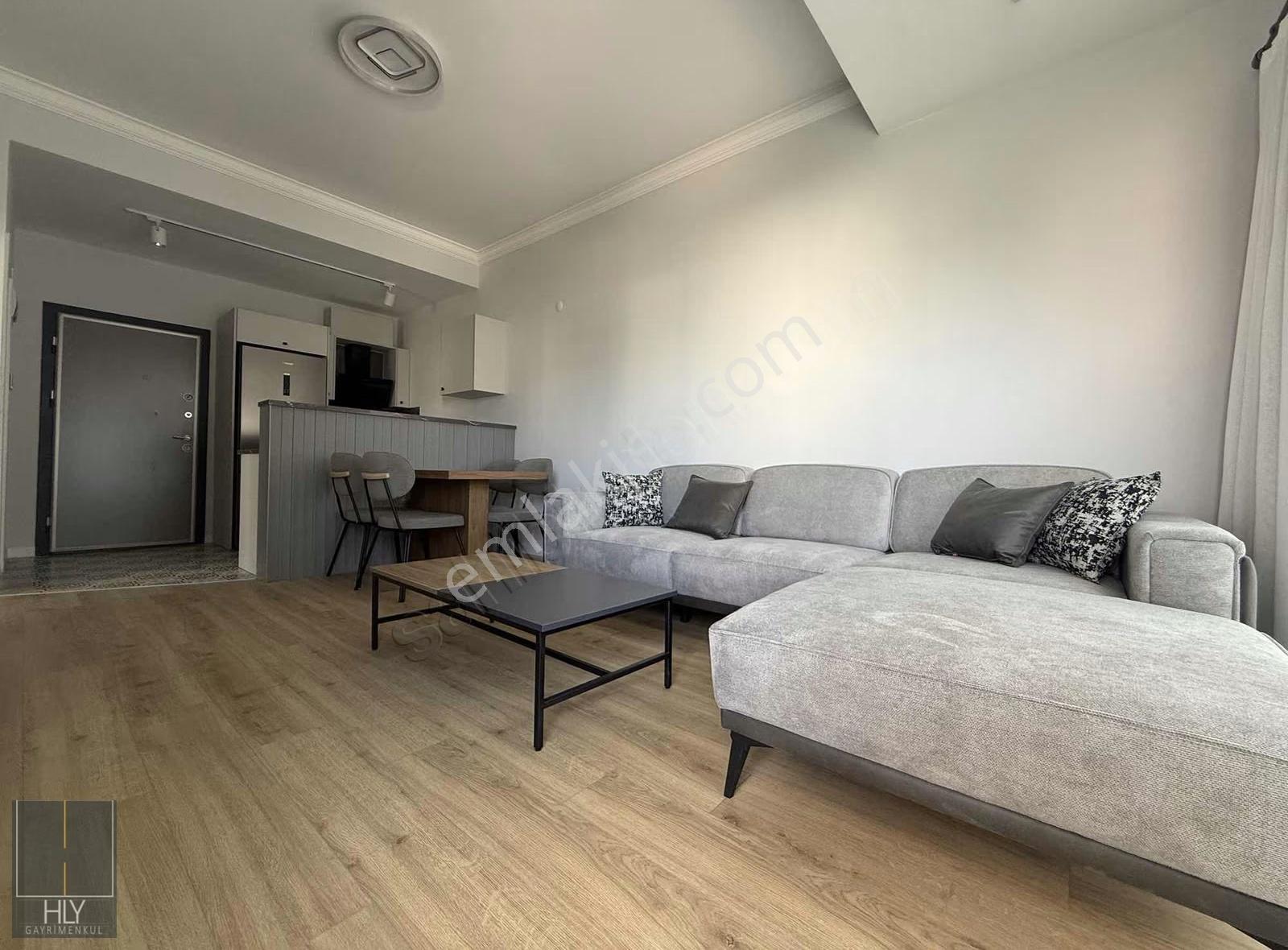 Hly Gayrimenkulden Gop'ta Sıfır Arakat Lüks Eşyalı Kiralık 1+1 - Görsel 3