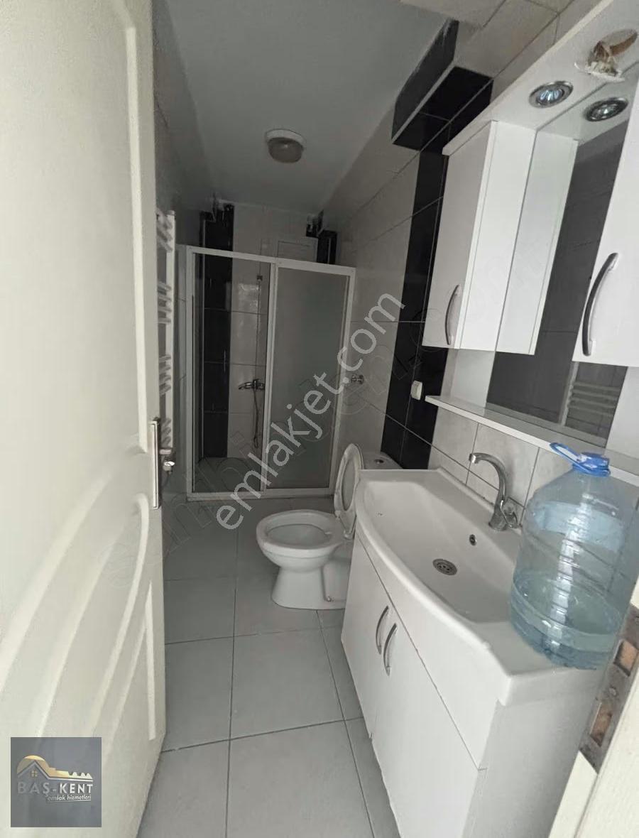 Cadde Üzeri Merkezi Konumda 2+1 Kiralık Daire - Görsel 16