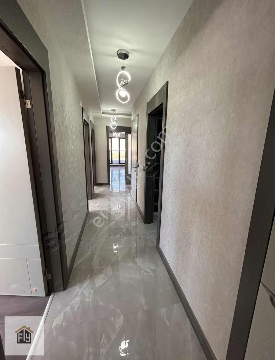 F&y Emlaktan Satılık Site İçerisinde 4+1 Full Yapılı Manzaralı - Görsel 23