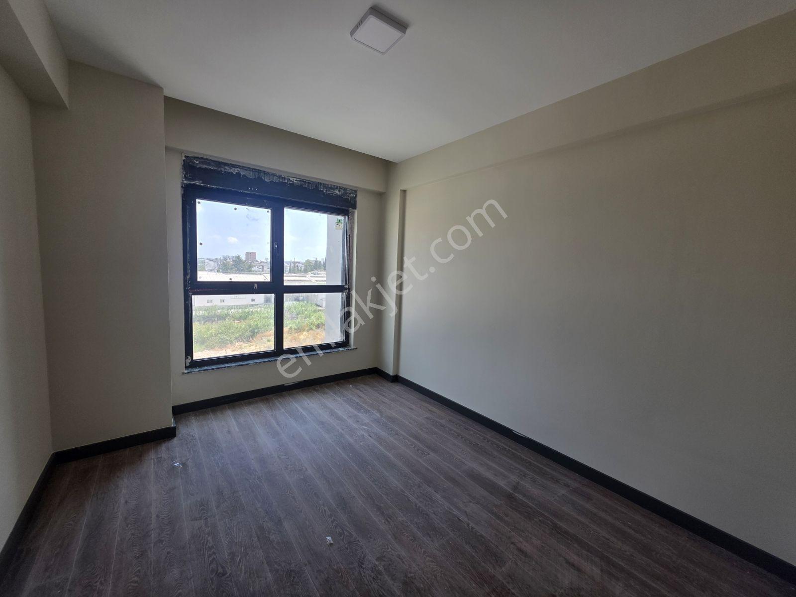 Park Royal Resıdence Altınova Da Kiralık Şık 2+1 Boş Daire - Görsel 25