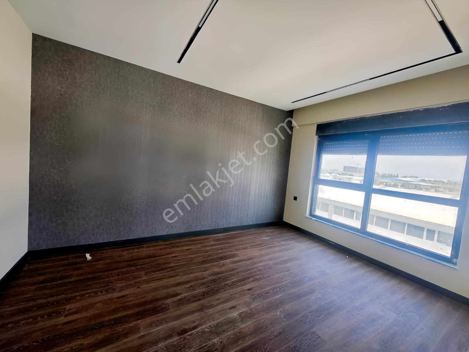 Park Royal Resıdence Altınova Da Kiralık Şık 2+1 Boş Daire - Görsel 26