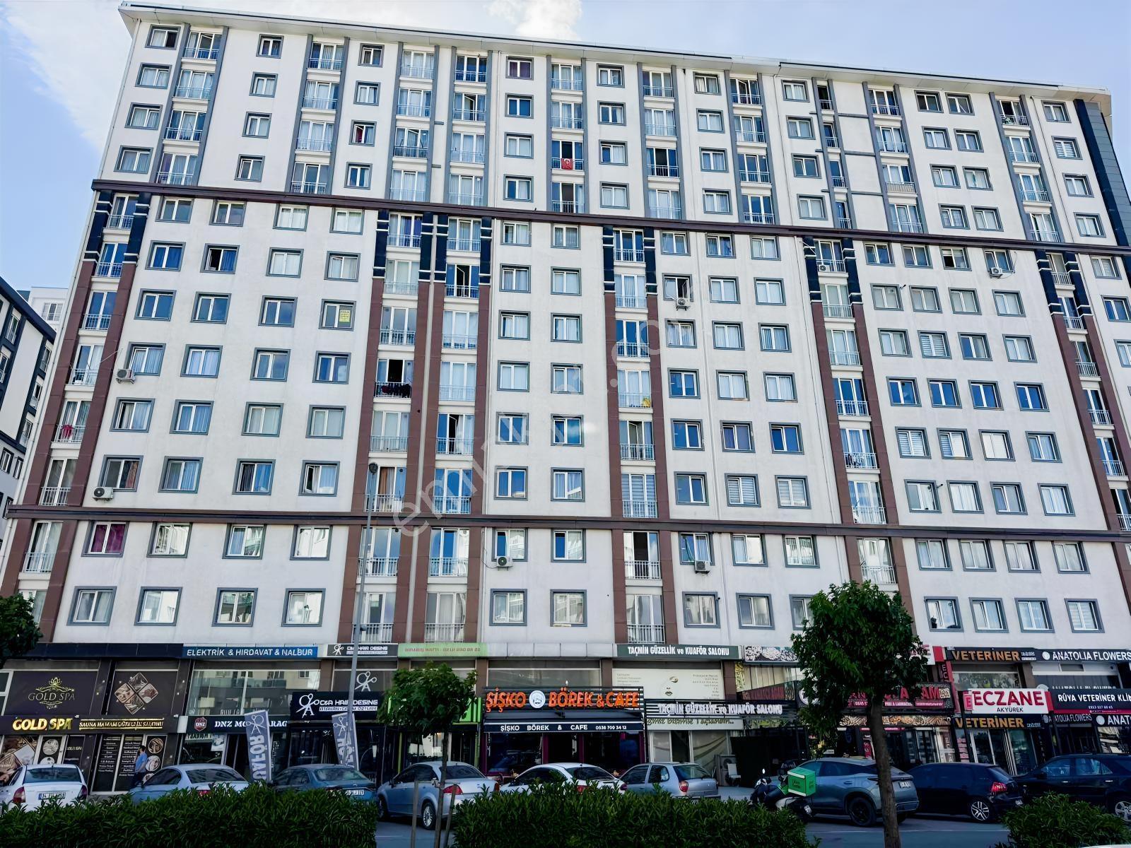 Esenyurtta Havuzlu Rüya Yaşam Evlerinde 2+1 Kiralık Daire - Görsel 21