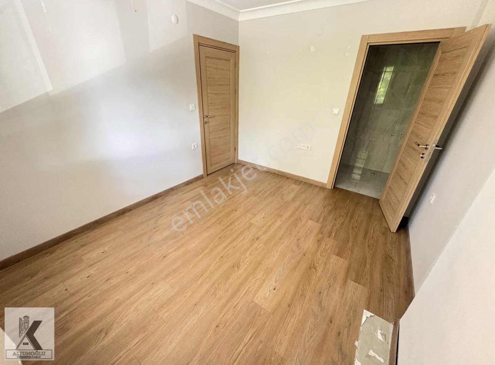 Altunoğlu"ndan 3+1 115m2 Lüx Yapım E-5 Metrobüs Yanı - Görsel 23