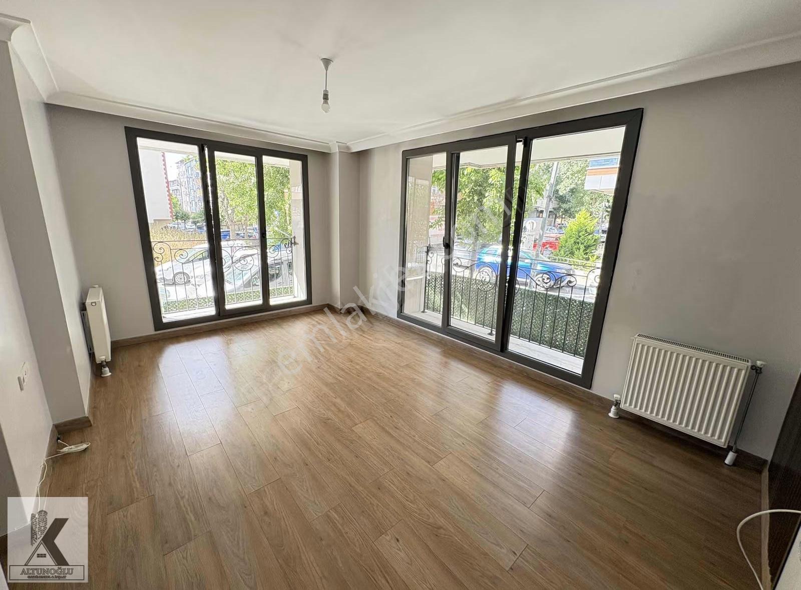 Altunoğlu"ndan 3+1 115m2 Lüx Yapım E-5 Metrobüs Yanı - Görsel 4