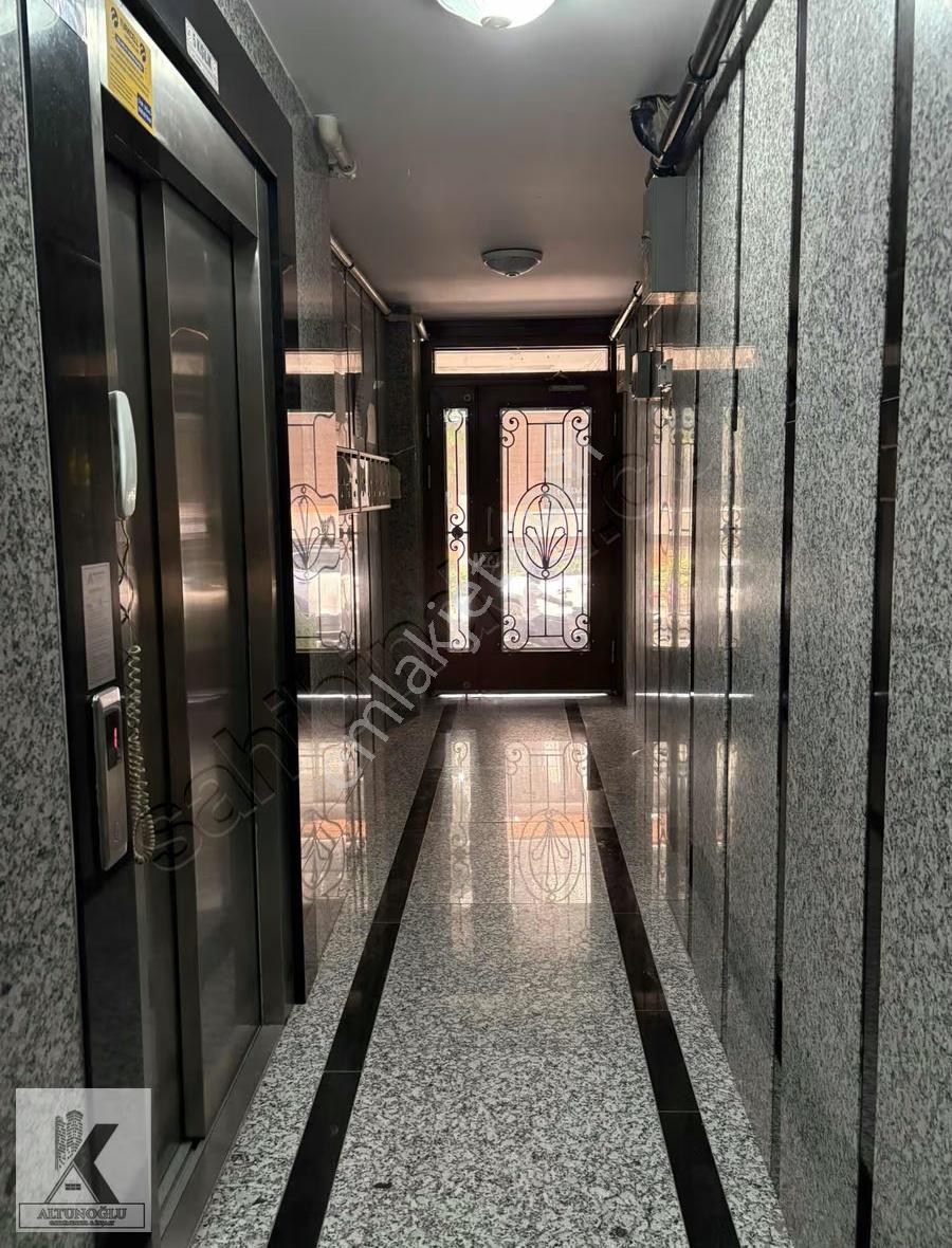 Altunoğlu"ndan 3+1 115m2 Lüx Yapım E-5 Metrobüs Yanı - Görsel 31