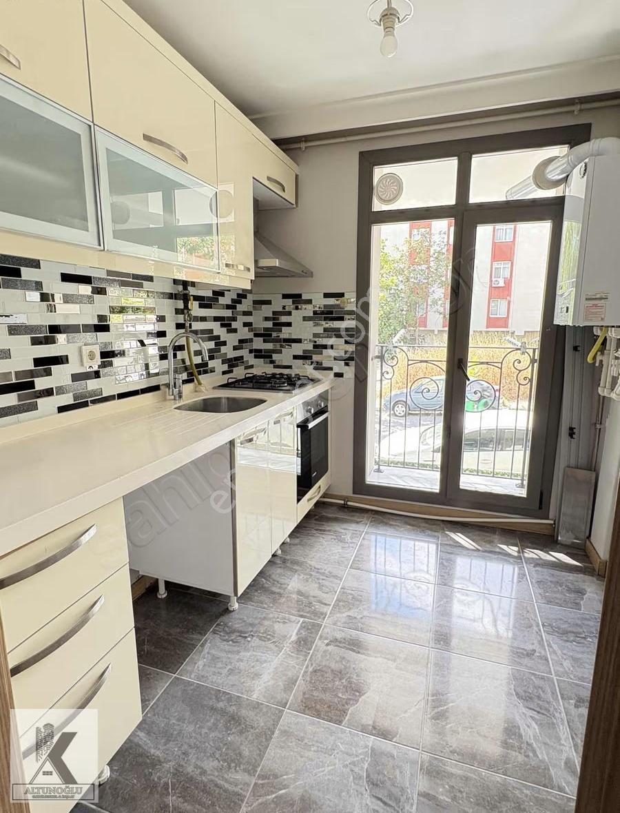 Altunoğlu"ndan 3+1 115m2 Lüx Yapım E-5 Metrobüs Yanı - Görsel 15