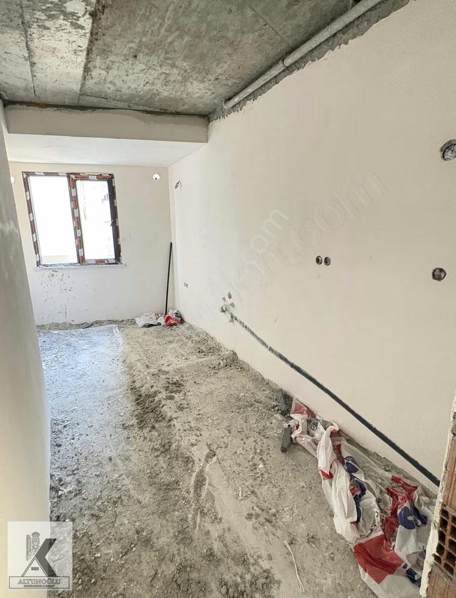 Altunoğlu"ndan Projeden Satış 2+1 100m2 Metrobüse 2 Dakika - Görsel 14