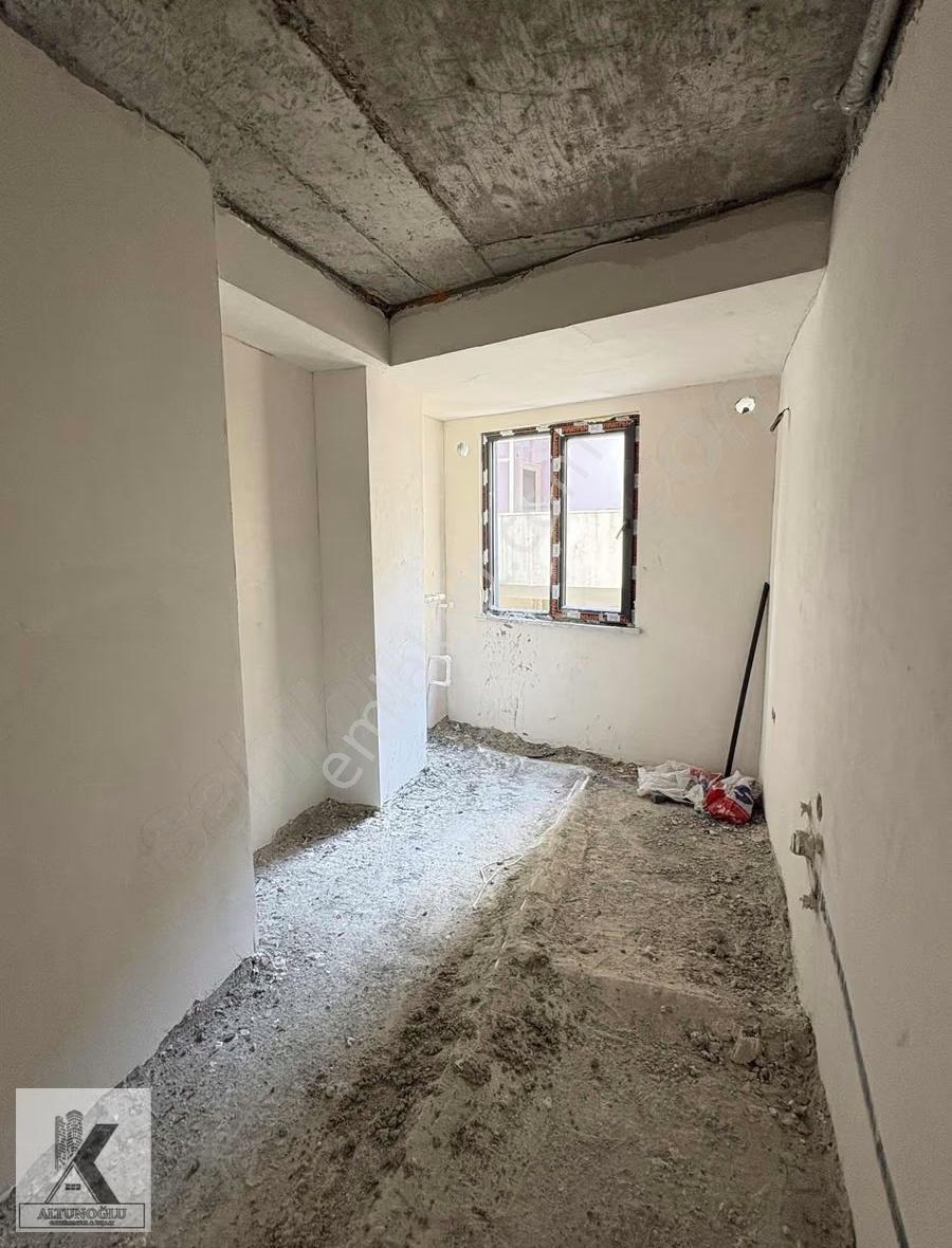 Altunoğlu"ndan Projeden Satış 2+1 100m2 Metrobüse 2 Dakika - Görsel 15