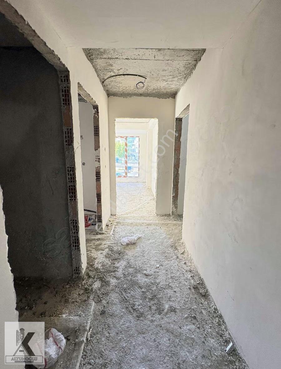 Altunoğlu"ndan Projeden Satış 2+1 100m2 Metrobüse 2 Dakika - Görsel 10