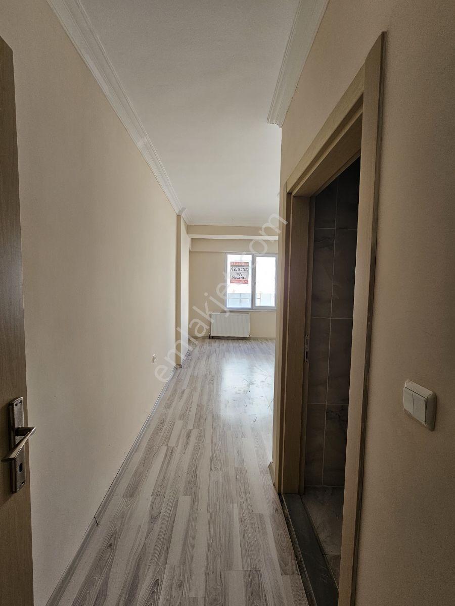 Ay Emlak'tan Armutlu Merkezde 3+1 Kiralık Daire - Görsel 21