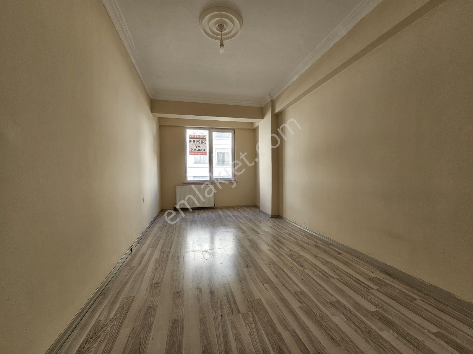 Ay Emlak'tan Armutlu Merkezde 3+1 Kiralık Daire - Görsel 26